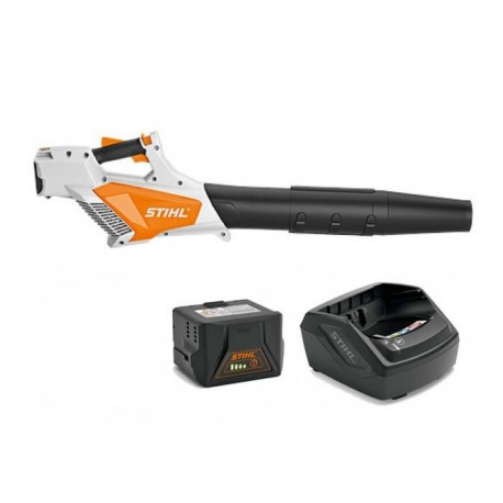 Stihl BGA 50 met accu AK 20 en lader AL 101 Bladblazer