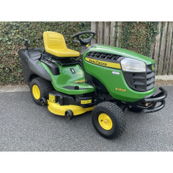 Gebruikt John Deere X 155 R Benzine Zitmaaier
