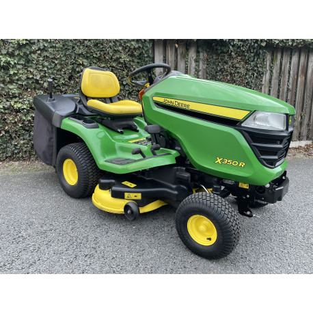 Gebruikt John Deere X 350 R Benzine Zitmaaier