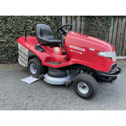 Gebruikt Honda HF 2417k3 HM Benzine Zitmaaier