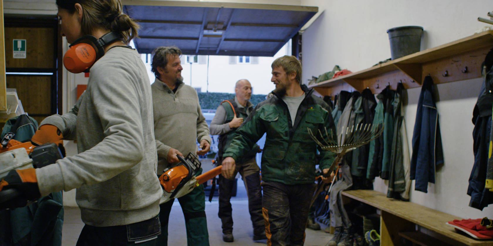 stihl-connected-video-background_rdax_70